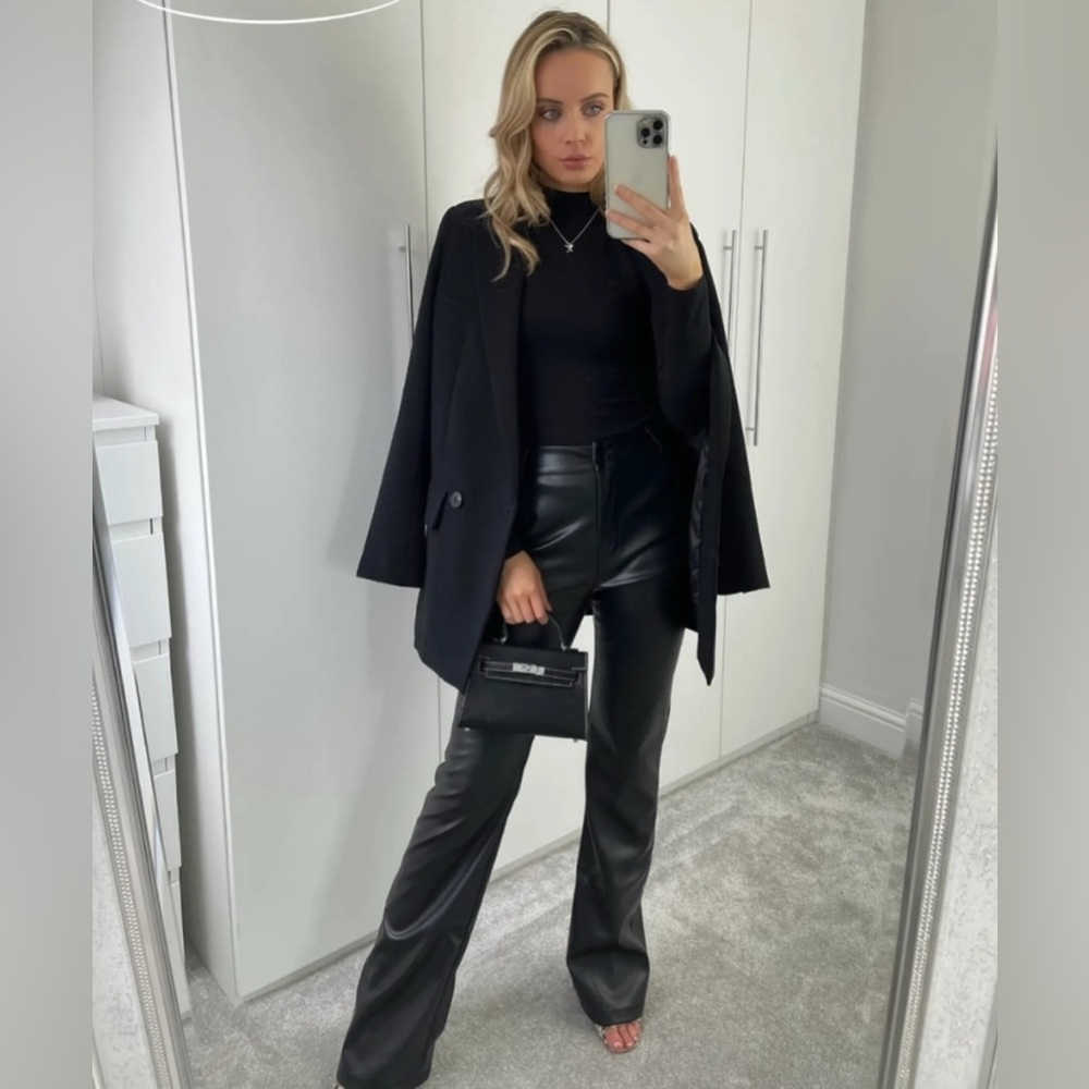Zara Faux Leather Flared Pants - Picture 4 of 12
